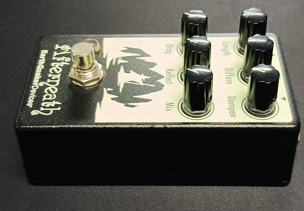 Earthquaker Devices Afterneath V2 (soft switch) used