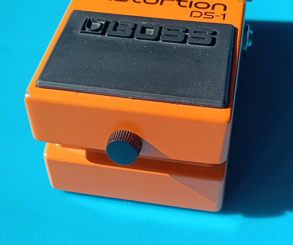 Boss DS-1 Distortion used