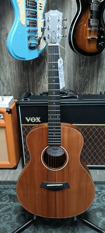 Taylor GS Mini E Koa w/ Gig Bag used