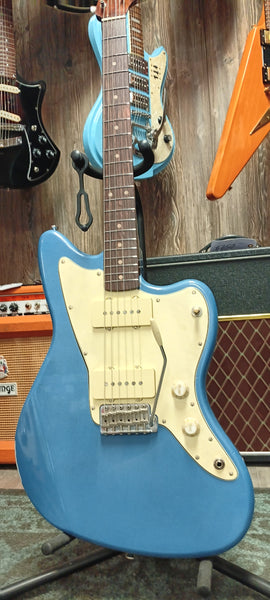 Doubleday Guitars Aged Pelham Blue Thrasher Custom